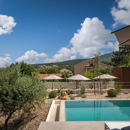 Moana Mit Olivenhain Villa *