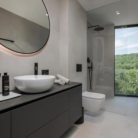 Moana Mit Olivenhain Villa